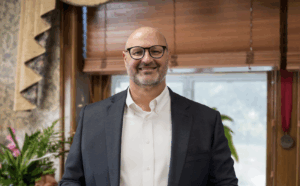 Board extends president’s contract to 2030